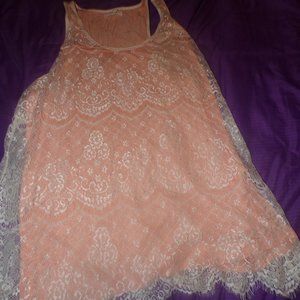 Maurice's dusty pink tank top with lace overlay size xl